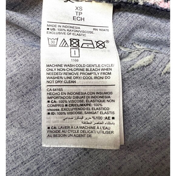 Old Navy XS Navy Floral Sundress With Smocked Back & Adjustable Straps - Picture 4 of 4